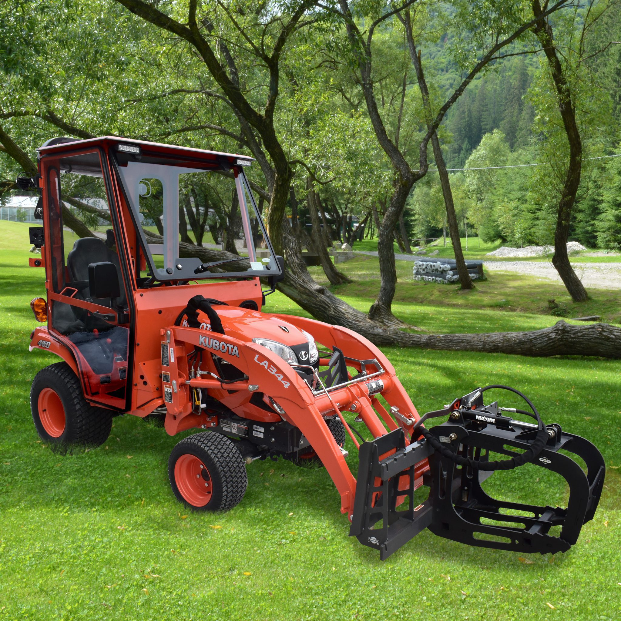 Plus Cab Kubota BX80
