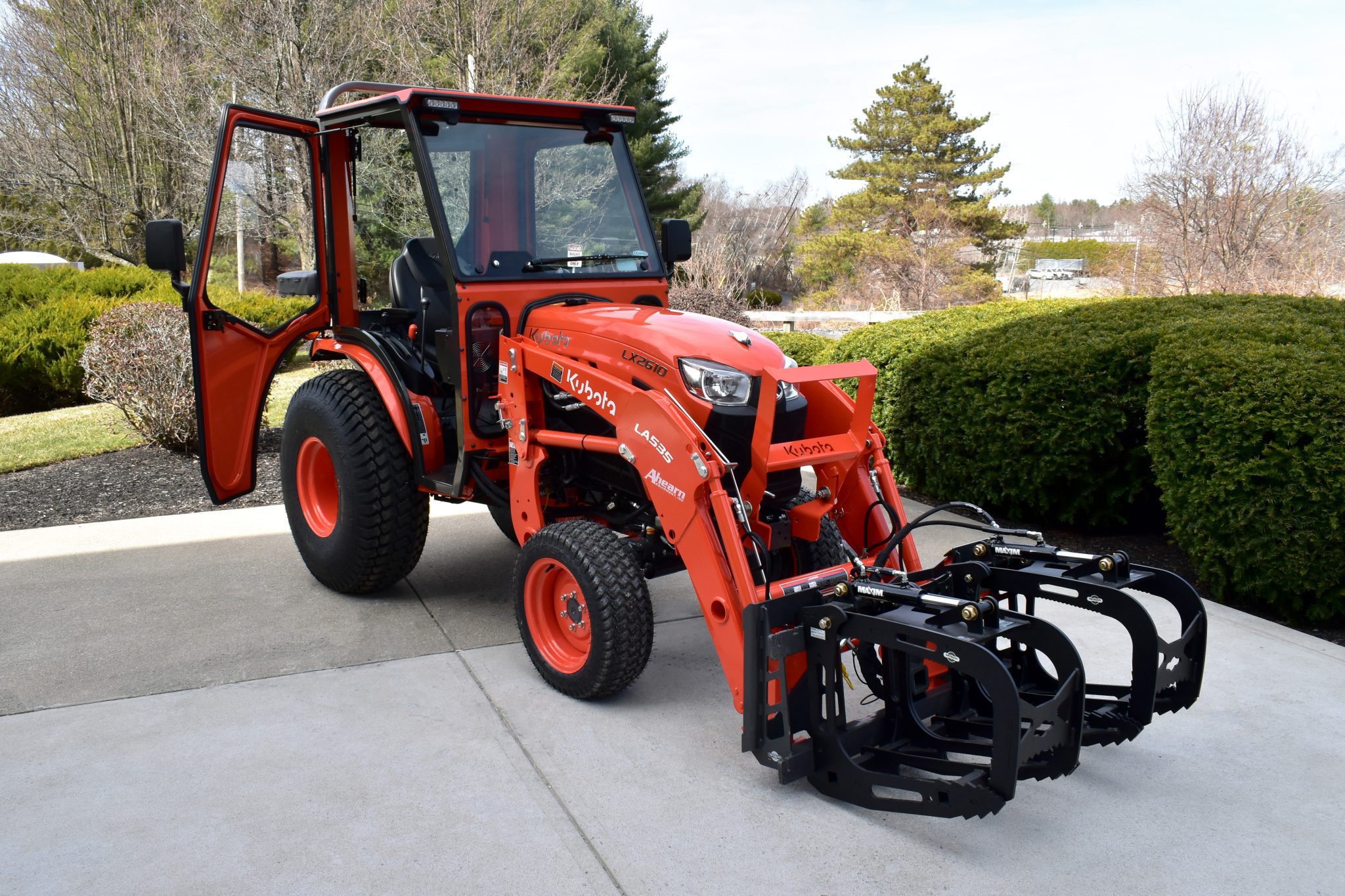 Advantage Cab for the Kubota LX