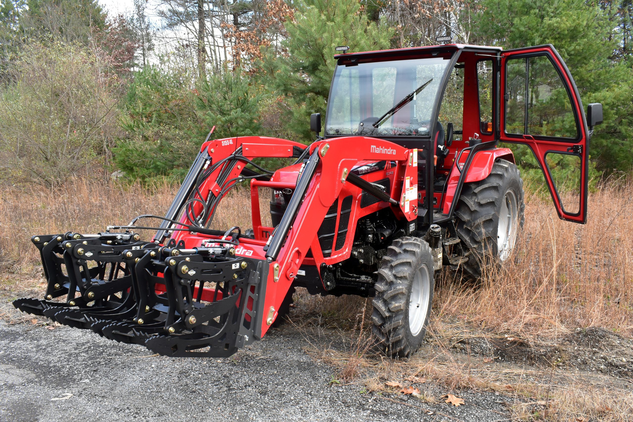 Premium Cab for the Mahindra 5100